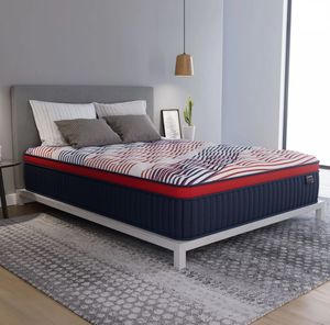 Diamond Mattress® Heroes 12” Hybrid Medium Quilted Top Full Mattress Diamond Mattress® Heroes 12” Hybrid Medium Quilted Top Full Mattress
