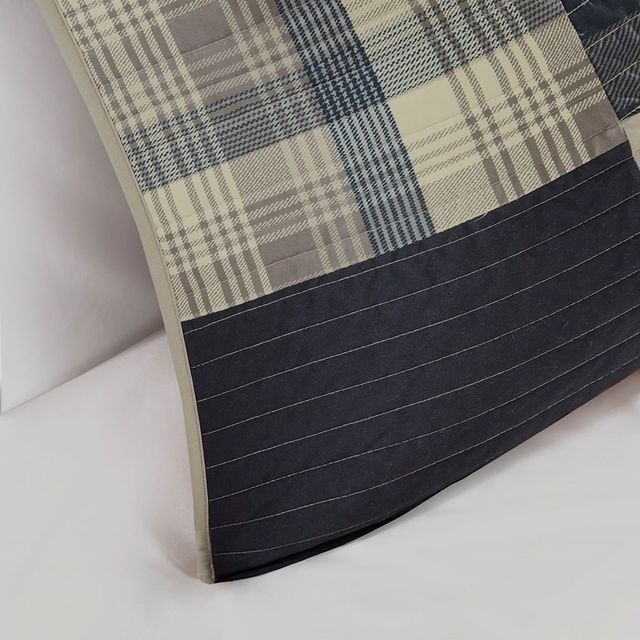 Olliix by Woolrich Tan Full/Queen Winter Hills Oversized Cotton Quilt Set-1