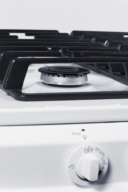 Summit® 20” White Freestanding Gas Range-4