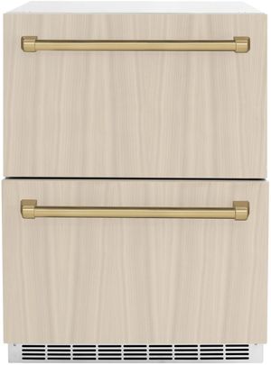 Click to view more images of the product.