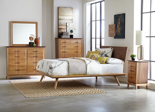 Whittier Wood® Furniture Addison Duet Small 3-Drawer Nightstand-1