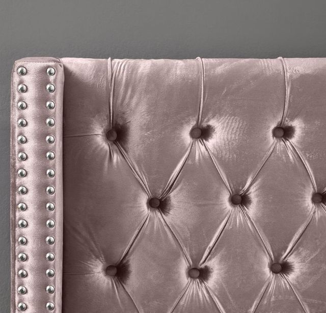 Meridian Furniture Aiden Pink Velvet Twin Bed-2