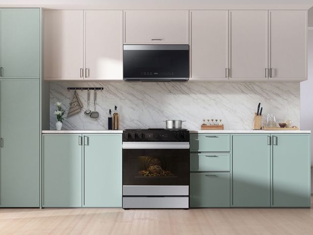 Samsung Bespoke 30" Stainless Steel Slide In Gas Range-6