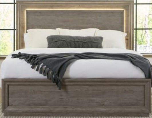 Clearance Liberty Furniture Horizons Graystone King Panel Bed-1