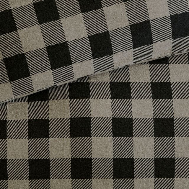 Olliix by Woolrich Black and Tan King/California King Flannel Check Print Cotton Duvet Cover Set-3