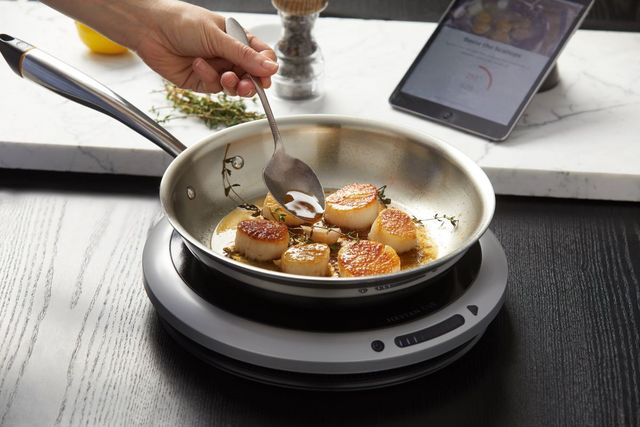 Hestan® Cue™ SmartChef 11" Stainless Steel Smart Pan-4