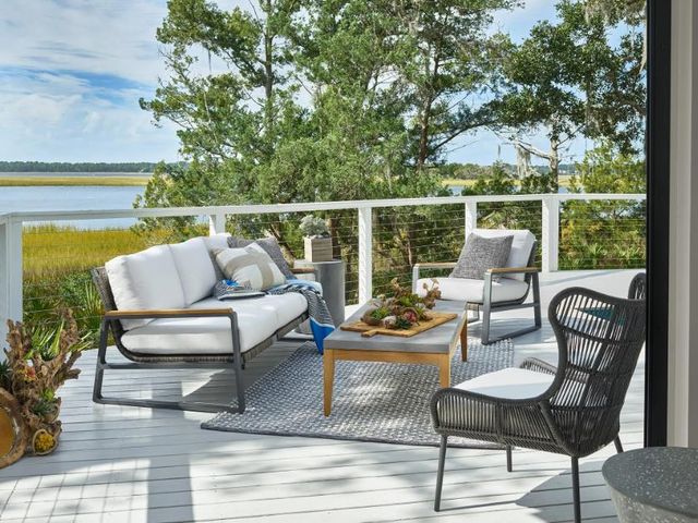 Universal Explore Home™ Coastal Living Outdoor Hatteras Canvas Natural/Charcoal Aluminum/Rope Chair-2