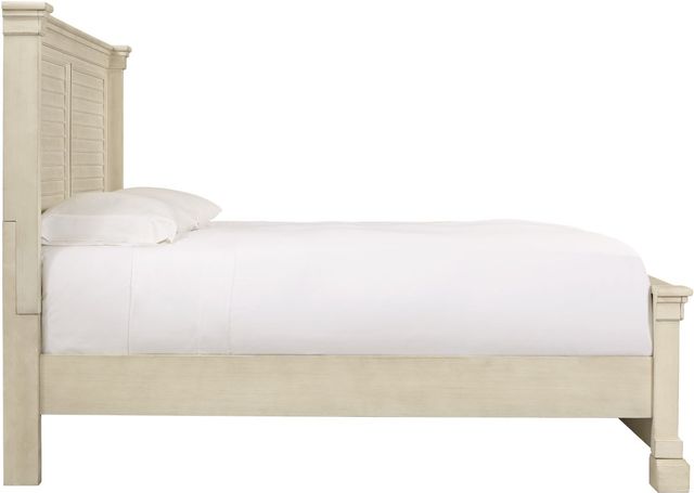 Signature Design by Ashley® Bolanburg Antique White Queen Panel Bed with Louvered Headboard-3