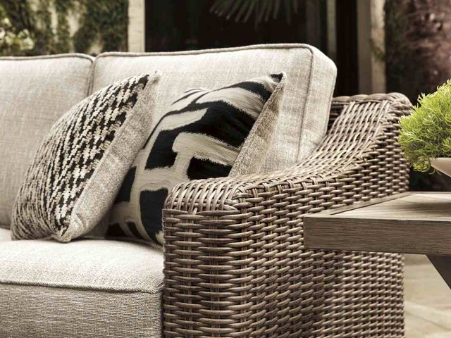 Signature Design by Ashley® Beachcroft 6-Piece Beige/Brown Outdoor Fabric/Wicker Seating Set-4