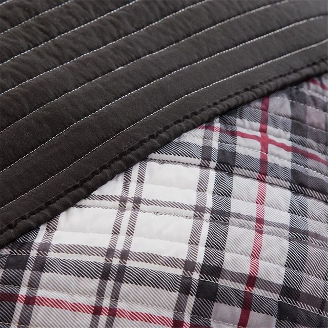 Olliix by Mi Zone Harley Black Full/Queen Reversible Coverlet Set-2
