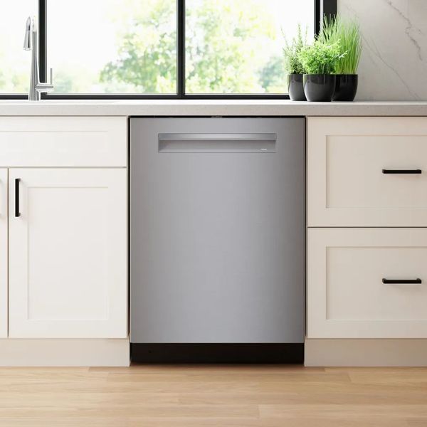 Bosch® 800 Series 24" Stainless Steel Top Control Built In Dishwasher