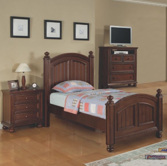 Winners Only® Cape Cod Chocolate Youth Full Panel Bed-1