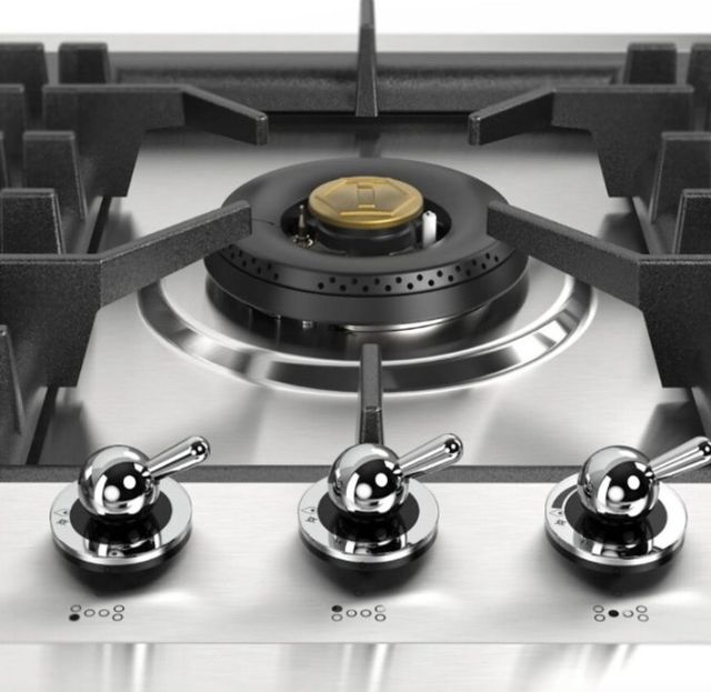 Ilve Nostalgie II 48” Stainless Steel Liquid Propane Cooktop with 6 Burners-4