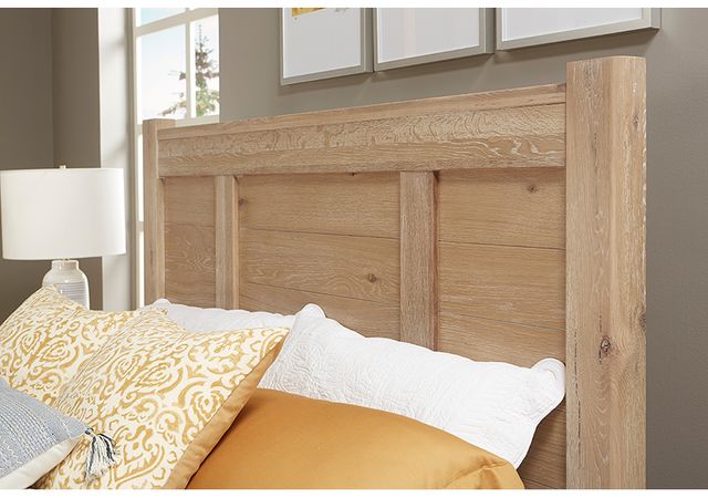 LM Co Home By Vaughan-Bassett Crafted Oak by Ben & Erin Napier Bleached White Queen Poster Bed -2