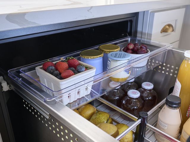 Zephyr Presrv™ 3.9 Cu. Ft. Stainless Steel Dual Zone Refrigerator Freezer Drawer-3