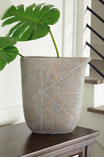 Signature Design by Ashley® Ardenley 2-Piece Antique Gold 15" Vase-1
