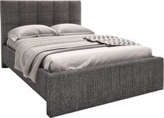 Lit double rembourré personnalisable à plateforme avec pied de lit absolu de Beaudoin Heaven