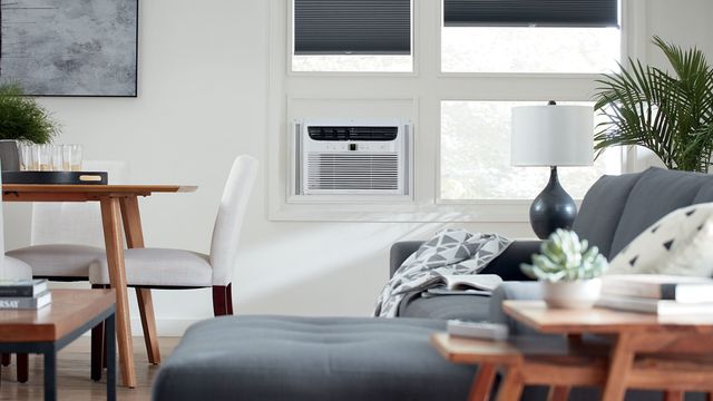 Frigidaire® 15,100 BTU's White Window Mount Air Conditioner-4