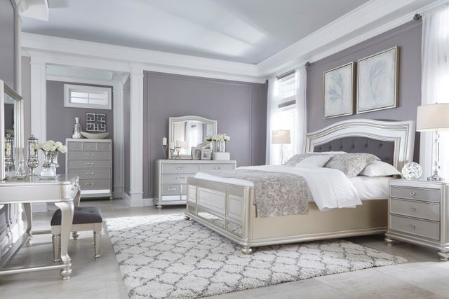 Signature Design by Ashley® Coralayne Silver Vanity Mirror-4