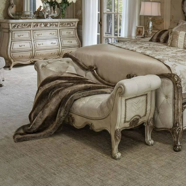 Michael Amini® Platine De Royale Champagne Accent Bench-1