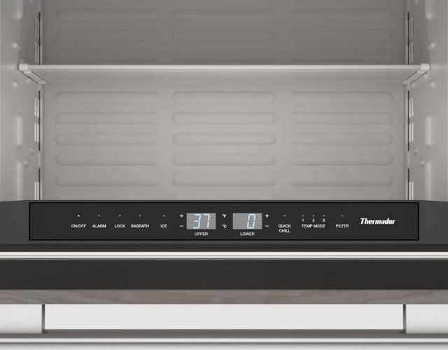 Thermador® Freedom® 24'' 4.3 Cu. Ft. Panel Ready Refrigerator/Freezer Drawer-1