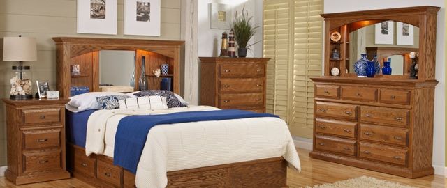 Wolfcraft Mckinley 5 piece Queen Bedroom Set-0