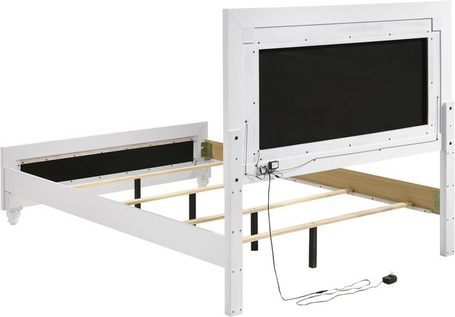 Coaster® Whitaker White Queen Bed-2