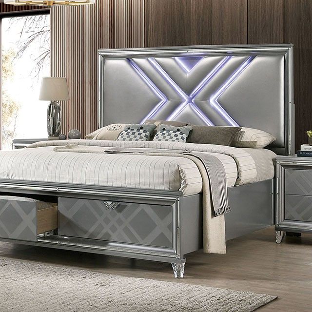 Furniture of America® Emmeline Silver Queen 5-Piece Bedroom Set-1