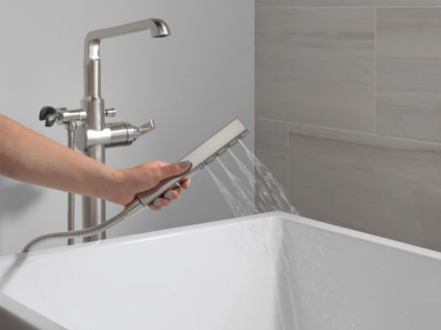 Delta Tetra® Lumicoat® Stainless Single Handle LHP Floor Mount Tub Filler Trim-2
