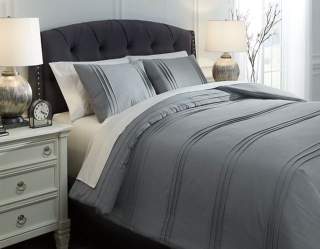 Signature Design by Ashley® Mattias Gray King Comforter Set-2