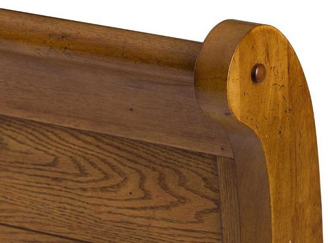Liberty Furniture Grandpas Cabin Aged Oak Queen Sleigh Bed-3