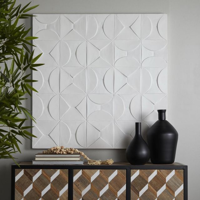 Deco Marche CosmoLiving by Cosmopolitan White 40” Geomteric Handmade Intricately Wall Decor-4