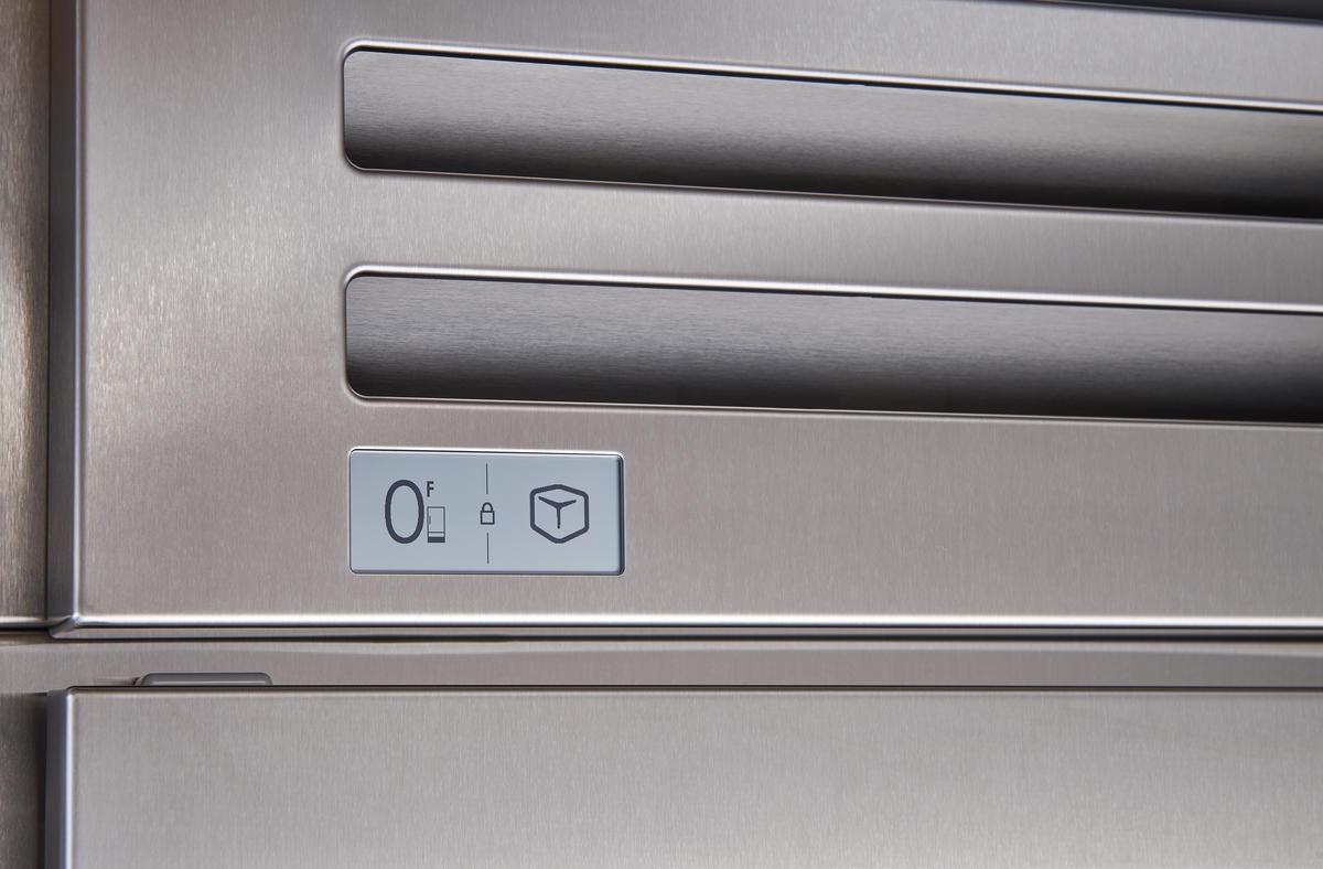 Sub-Zero® PRO Series 36 in. 22.7 Cu. Ft. Stainless Steel