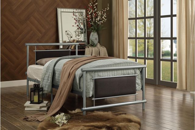 Mazin Furniture Gavino Youth Twin Metal Platform Bed-1