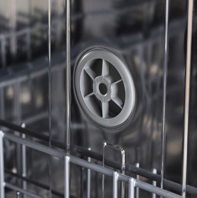 Viking® 7 Series 24" Panel Ready Built In Dishwasher-5