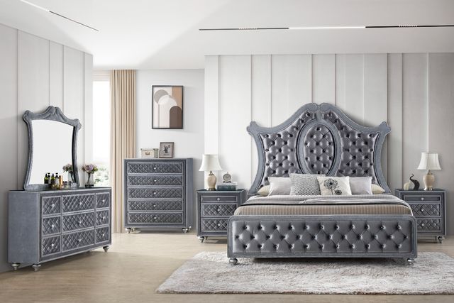 Crown Mark Cameo Gray Chest-1
