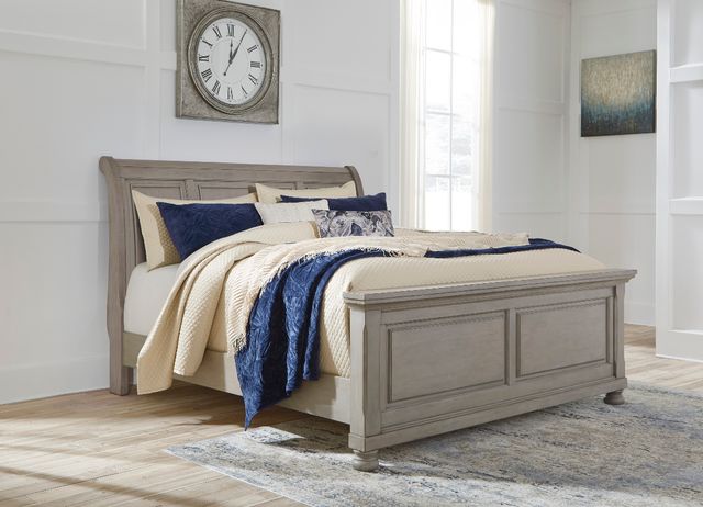 Signature Design by Ashley® Lettner Light Gray Queen Sleigh Bed-3