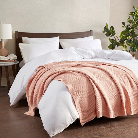 Olliix by INK+IVY Bree Knit Coral 50" x 60" Throw-4