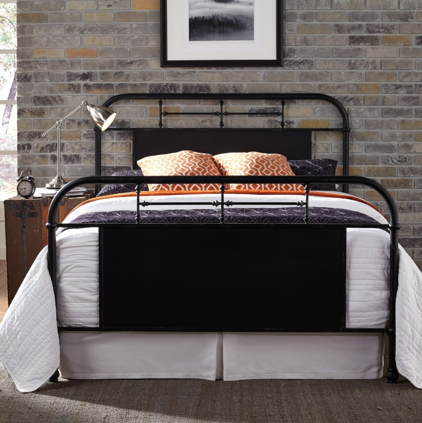 Liberty Furniture Vintage Distressed Black Queen Metal Rod Bed