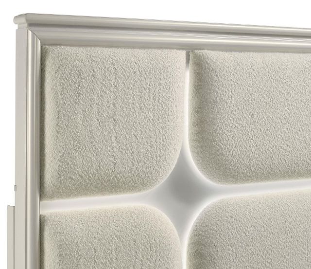 Coaster® Olivia Pearl White Queen Panel Bed -2