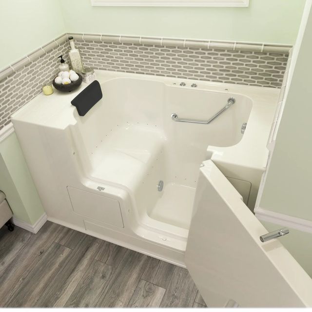 American Standard Gelcoat Premium Series Linen 32" x 52" Walk-In Tub with Air Spa System - Right-Hand Drain-4
