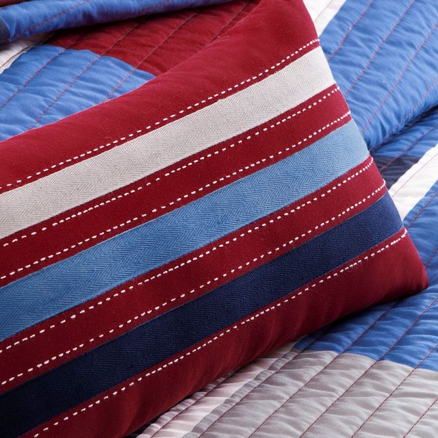 Olliix by Mi Zone Bradley Navy and Red Full/Queen Reversible Coverlet Set-4