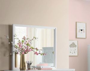 Emma White Mirror