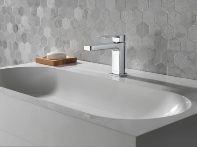 Peerless Xander® Chrome 5" Single Handle Bathroom Faucet-1