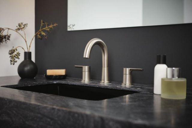 Peerless Flute™ Brushed Nickel 2-Handle Widespread Lavatory Faucet-1