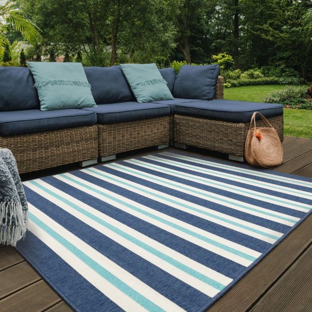 Oriental Weavers™ Meridian 5'x8' Style 7 Area Rug-1