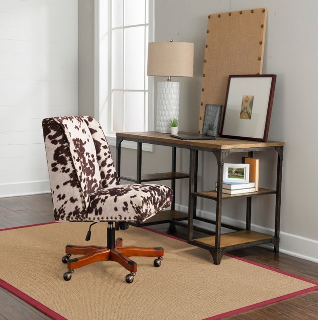Linon Athena 5'x8' Area Rug-1