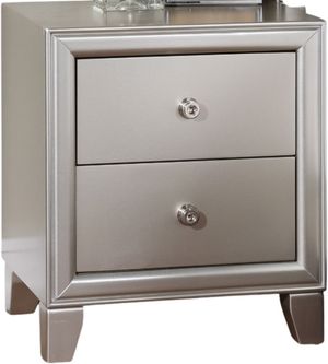 Click to view more images of the product.