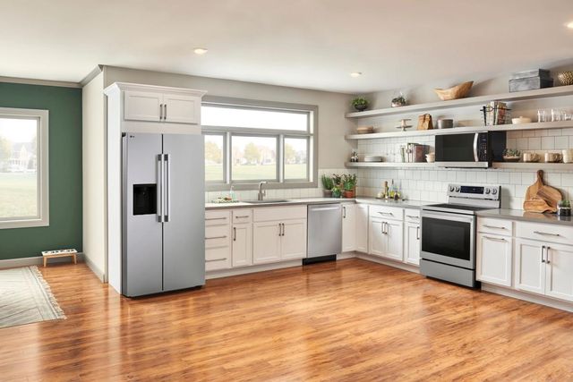 LG 36 in. 26.6 Cu. Ft. Side by Side Refrigerator