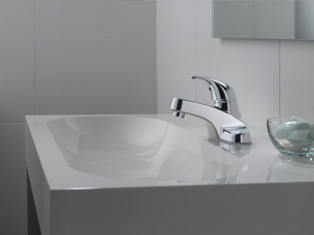 Peerless Core Chrome 5" Single Handle Bathroom Faucet-2